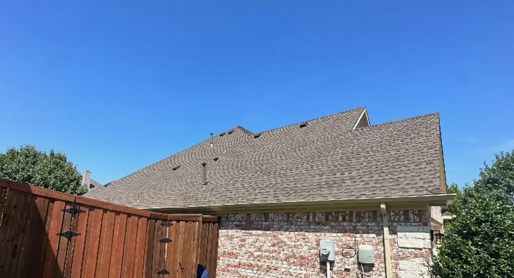Completed roof replacement project in Sonterra